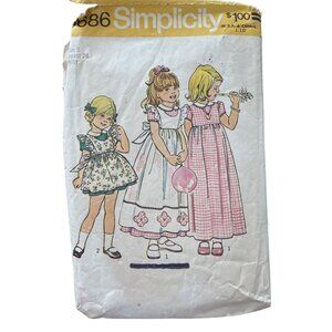 70s Simplicity 6686 Sewing Pattern Size 5 Childs Dress and Pinafore Vintage CUT